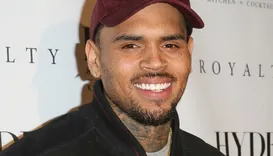 Chris Brown tem pena suspensa em novo caso de agressão