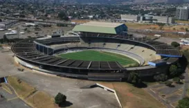 Estádio histórico avança em reforma de R$ 400 milhões para virar arena
