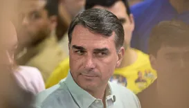 Flávio pode mudar a Constituição se virar presidente? Veja o que é preciso