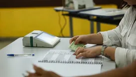 Mesária é presa por votar no lugar de policial militar em Salvador