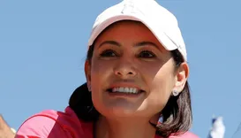 Michelle Bolsonaro bate boca com eleitora e usa camisa provocando Janja