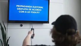 Propaganda eleitoral no rádio e na TV termina nesta quinta-feira (1º)