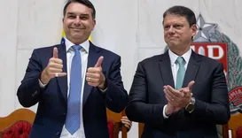 Tarcísio de Freitas e Flávio Bolsonaro postam fake para criticar ato pró-Lula