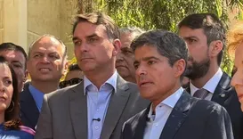 União Brasil fecha questão e ACM Neto declara apoio a Flávio Bolsonaro