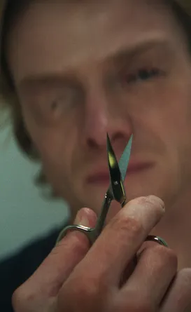 Vale o ingresso? Cara-de-Barro é um dos melhores filmes da DC