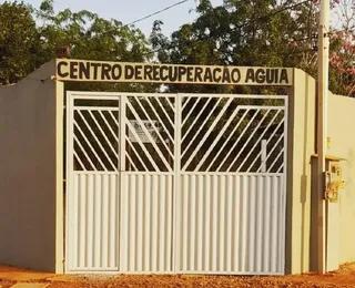 Abrigo do medo: idosos eram expostos a lixo e mosquitos na Bahia