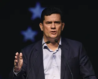 Aliado de Flávio e opositor de Lula, Sérgio Moro é eleito governador do Paraná