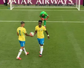 Amistoso reacende debate de pênalti perdido contra a Noruega na Copa