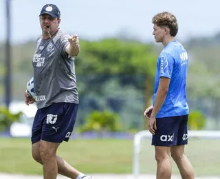 Artilheiro na base, joia do Bahia amarga 5 meses sem jogar com Ceni