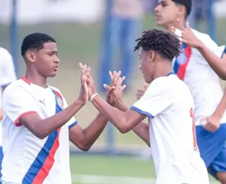 Bahia atropela Leônico por 8 a 0 com show de “xará” de atacante do Barça