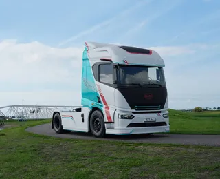 BYD apresenta caminhão elétrico que carrega em 20 minutos