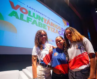 Camaçari prepara jovens para atuar como monitores de leitura