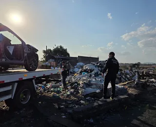 Carros de luxo? Polícia descobre desmanche com veículos de R$ 420 mil na Bahia