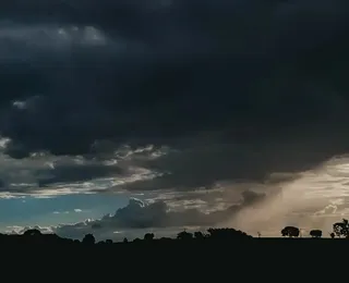 Chuva e temporais marcam final de semana em várias regiões do Brasil