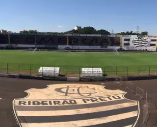 Clube tradicional pode ganhar SAF de R$ 300 milhões e mira a elite