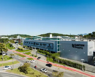 Com fortuna de R$ 9 bilhões, empresário discreto domina setor no país