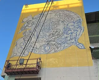 Das telas para as ruas: obra de Juarez Paraíso ganha mural em Salvador
