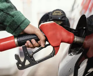 Denúncia expõe uso de verba pública em multas e gasolina na Bahia