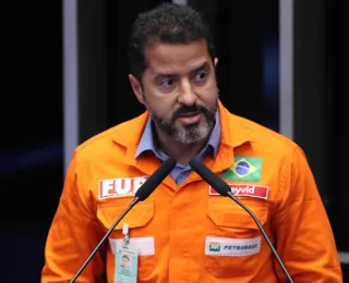 Deyvid Bacelar destaca força coletiva em inauguração de comitê
