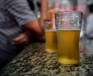Eleitor vai votar nu e em estado de embriaguez no DF