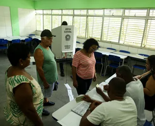 Eleitores morrem após passarem mal em locais de votação