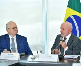 Em meio a crise no STF, Lula tem conversa reservada com Fachin e Gonet