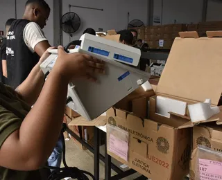 Entenda como as urnas eletrônicas são preparadas e lacradas na Bahia