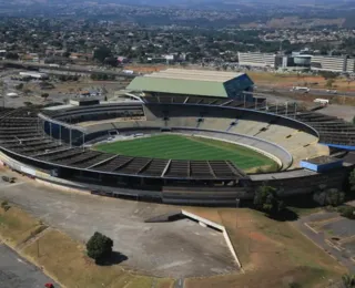 Estádio histórico avança em reforma de R$ 400 milhões para virar arena