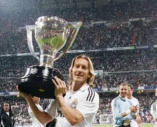 Ex-Real Madrid bicampeão da Champions assume time da Série D