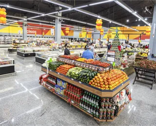 Falência de supermercado afeta dezenas de lojas e 5 mil funcionários