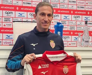 Felipe Luís comanda Monaco em virada sobre o PSG e segue na liderança do Francês