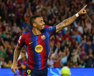 Gabriel Jesus supera início de Neymar e Ronaldinho no Barcelona