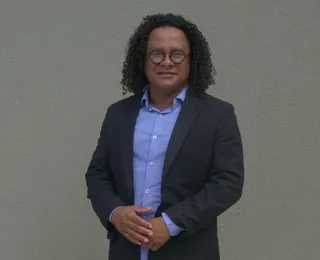 Humorista Pisit Mota revela que não tem contato com o filho há oito anos