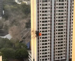 Incêndio em prédio de Salvador deixa moradores em pânico e mobiliza equipes de resgate