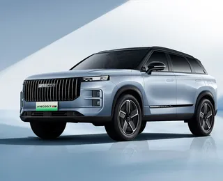 Jaecoo 7 chega ao Brasil com tecnologia híbrida e foco em SUVs