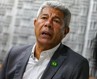 Jerônimo Rodrigues oferece PM para ajudar no transporte de eleitores em Salvador