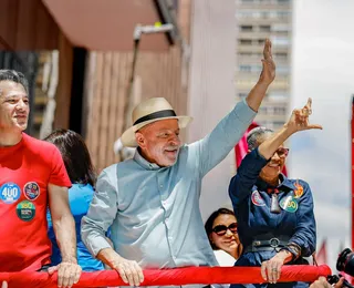 Lula realiza manifestação na Avenida Paulista neste domingo (11)