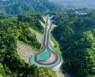 Magarigawa Club: conheça paraíso automotivo do multimilionário japonês