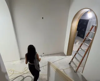 Maior blogueira do Instagram constrói mansão em terreno de R$ 76 milhões