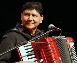 Morre cantor Oswaldinho do Acordeon, referência do forró