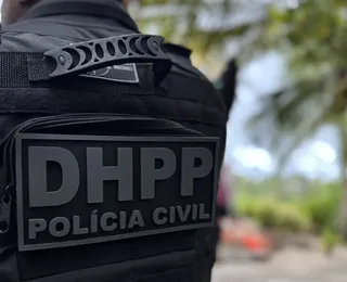 Mulher e dois filhos são executados a tiros dentro de carro na Bahia