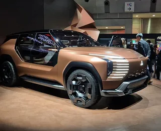 Novo Mitsubishi Outlander 2028 terá quatro motores e tecnologia PHEV