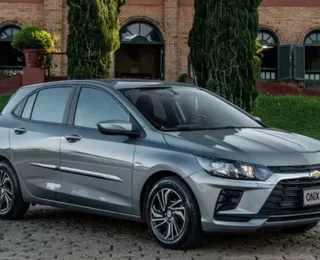 Onix automático por menos de R$ 100 mil? Chevrolet lança promoção