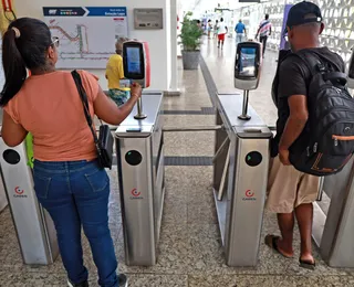 Passageiros dos ônibus de Salvador já podem pagar passagem com QR Code