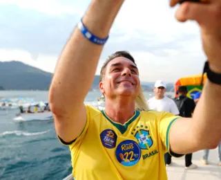 PF apura entrega de bíblias infantis com pedido de voto a Flávio na Bahia