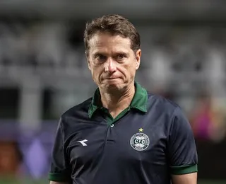 Próximo adversário do Vitória demite técnico após sequência negativa