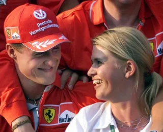 Schumacher está vivo? Esposa quebra silêncio e revela detalhe íntimo