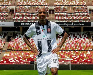 Talisca é anunciado em novo clube após saída inesperada do Fenerbahçe