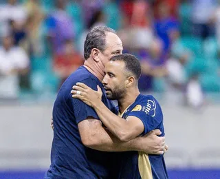 Titular do Bahia após 5 meses, Caio Alexandre se declara a Ceni