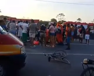 Trânsito trava na BR-325 após acidente entre ciclista e ônibus